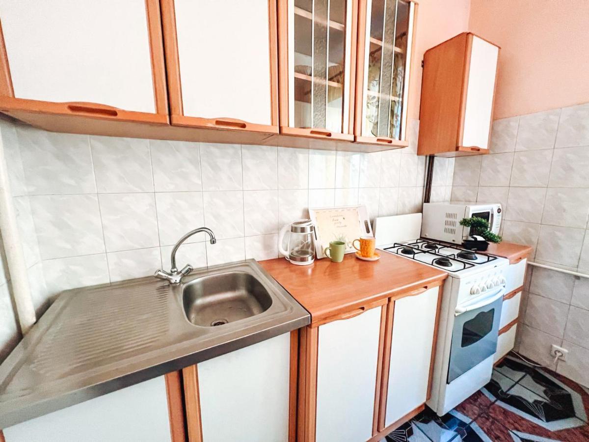 1-Room Apartments Kiev City Center Bagian luar foto