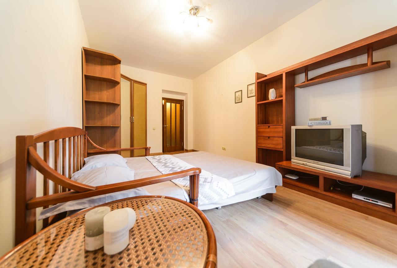1-Room Apartments Kiev City Center Bagian luar foto